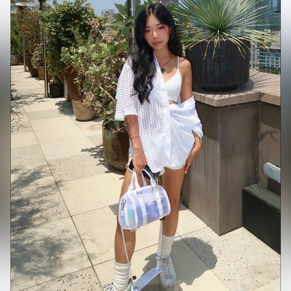 ALO Yoga Mini Sheer Duffle White NWT - Picture 5 of 5